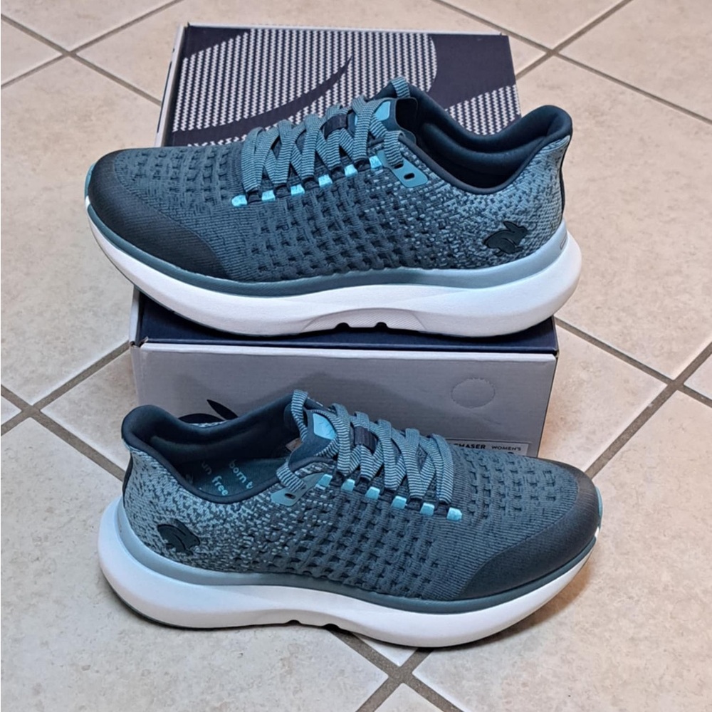 Rabbit "Dream Chaser" running shoes - Balsam Color - Wmns sz 9